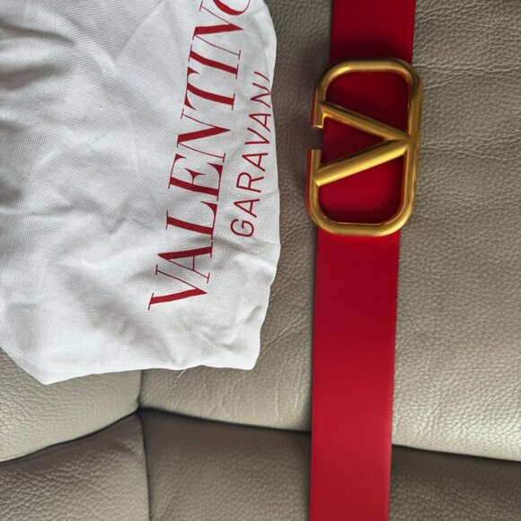 New Valentino Caravani VLogo 70mm Reversible & Adjustable Leather Belt. main image 7
